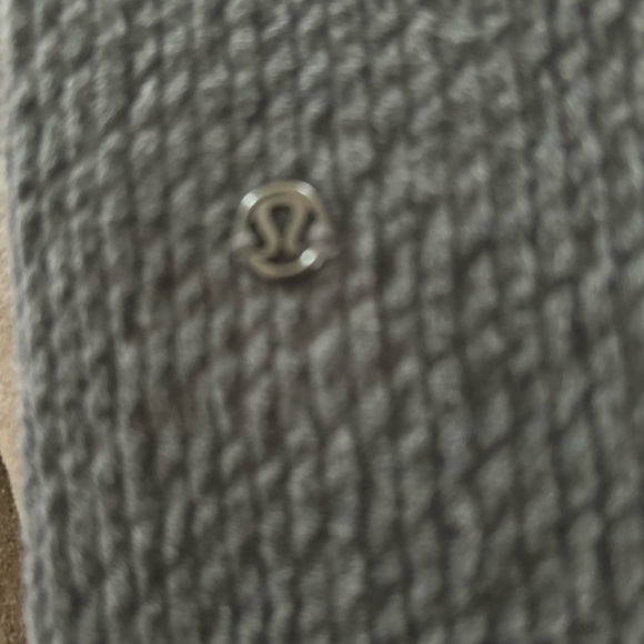 Lululemon Retreat Yourself Cropped Heathered Grey Pants Size 4 - Picture 5 of 9